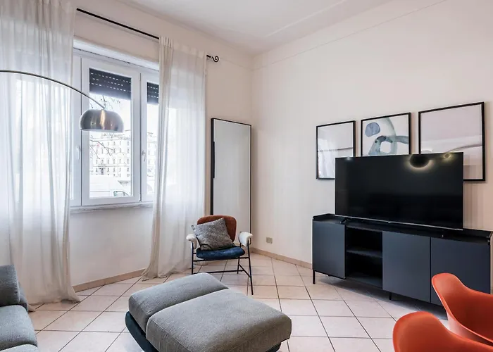 The Rent - Bright Three-bedroom Along The Tiber River * Rome